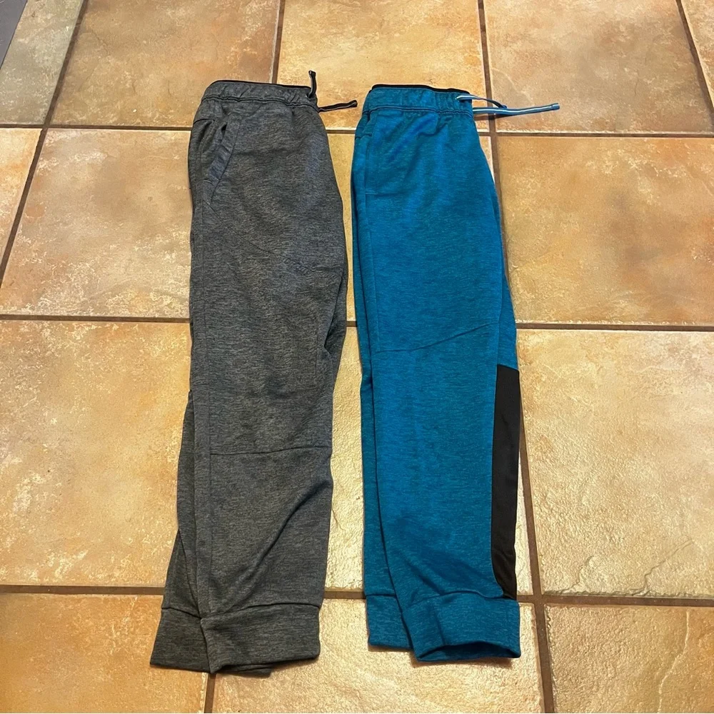 Boys Sz. L Athletic Pants Bundle (4 pair total) - Picture 12 of 12